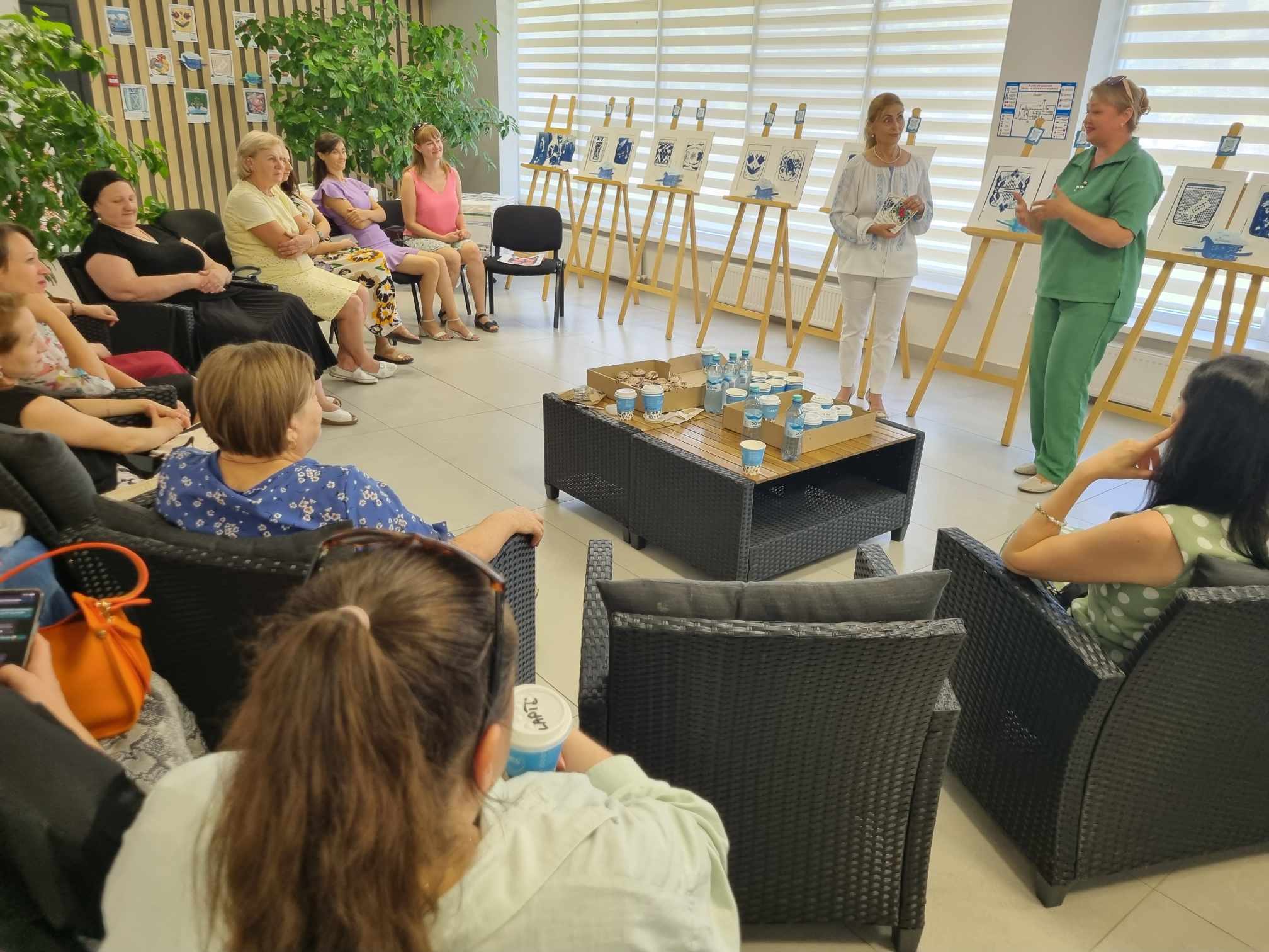 Expoziție Semne Vii: Dialog despre Reziliență și Antifragilitate