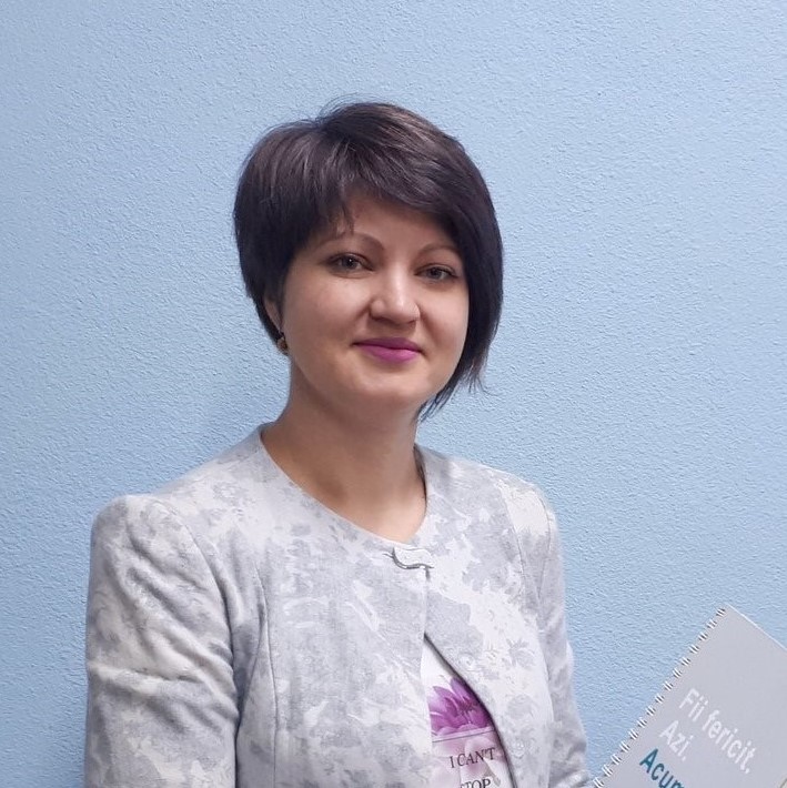 Carolina BUTUȘNEANU